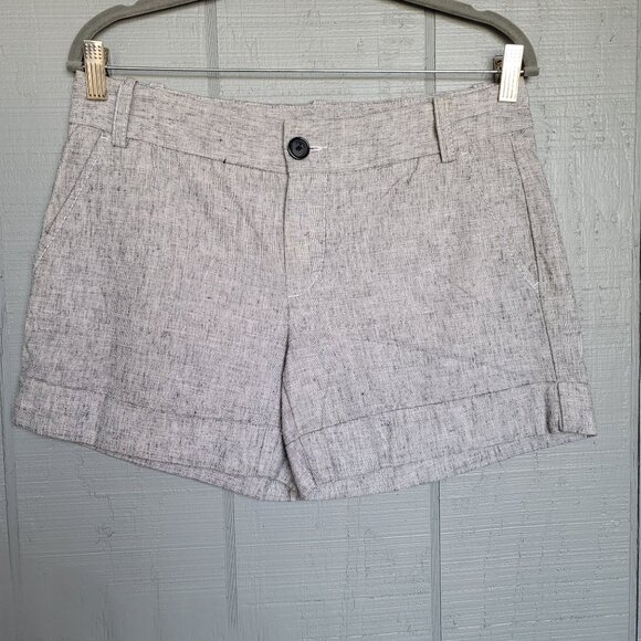 Express Women's Line Blend Shorts. Size 6 - Picture 1 of 6